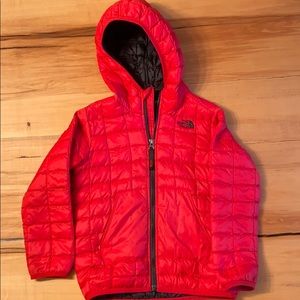 The North Face kids thermoball coat size 6